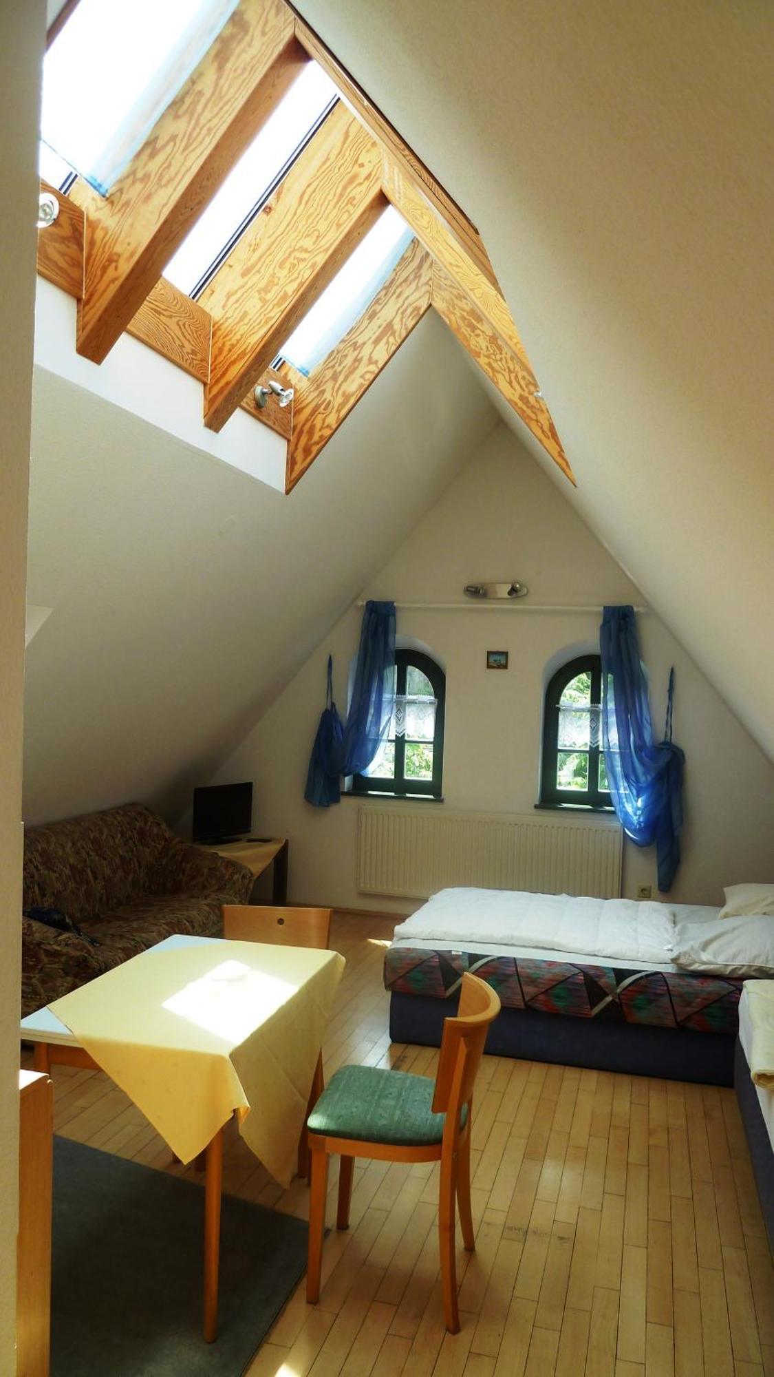 Mb Hotel Weisser Hirsch Hohnstein Bagian luar foto