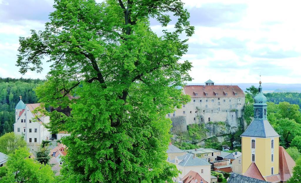 Mb Hotel Weisser Hirsch Hohnstein Bagian luar foto