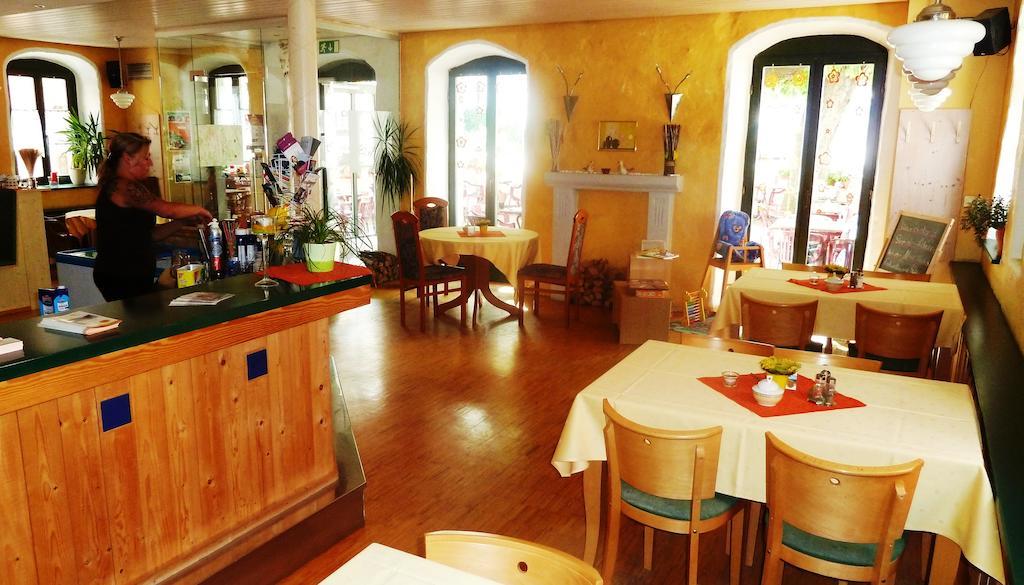 Mb Hotel Weisser Hirsch Hohnstein Bagian luar foto